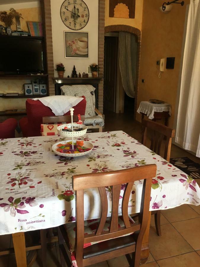 Casa Vacanze Sant'Antioco Bagian luar foto