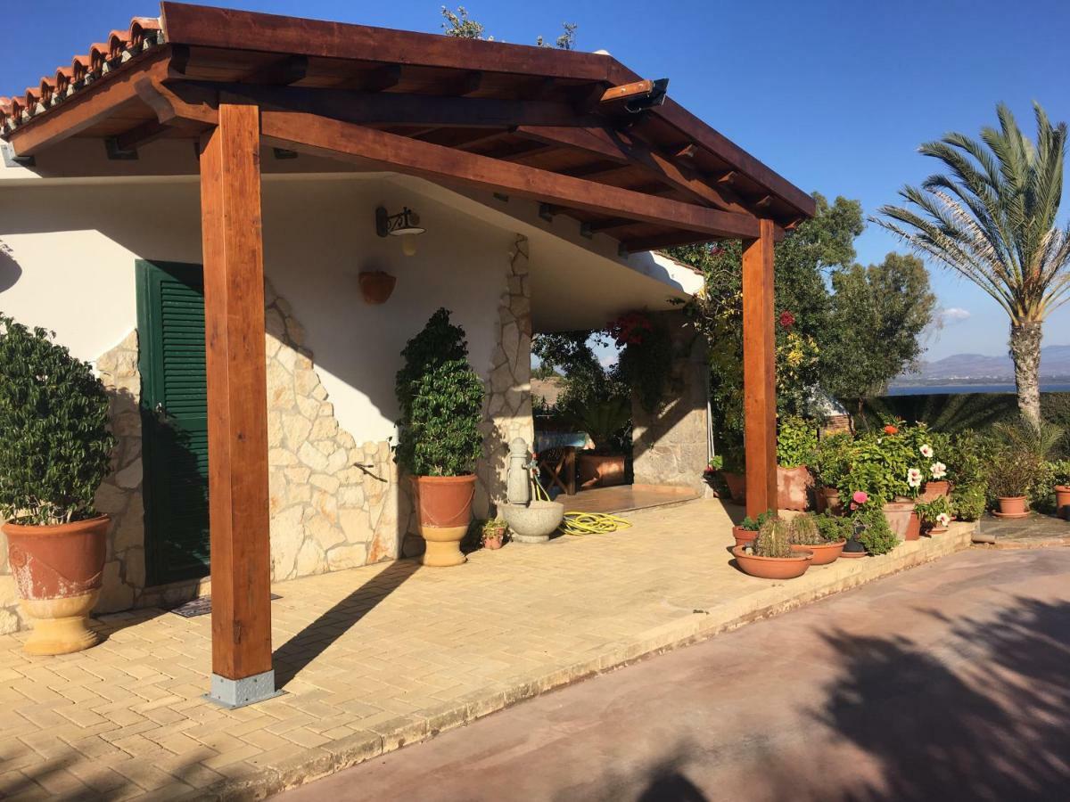 Casa Vacanze Sant'Antioco Bagian luar foto